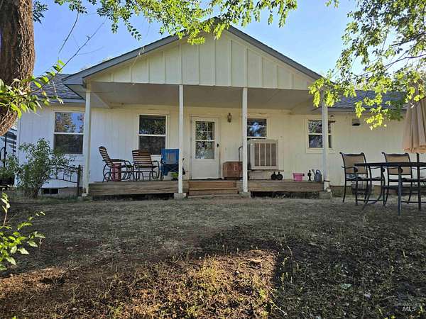 6.44 Acres of Land with Home for Sale in Mesa, Idaho