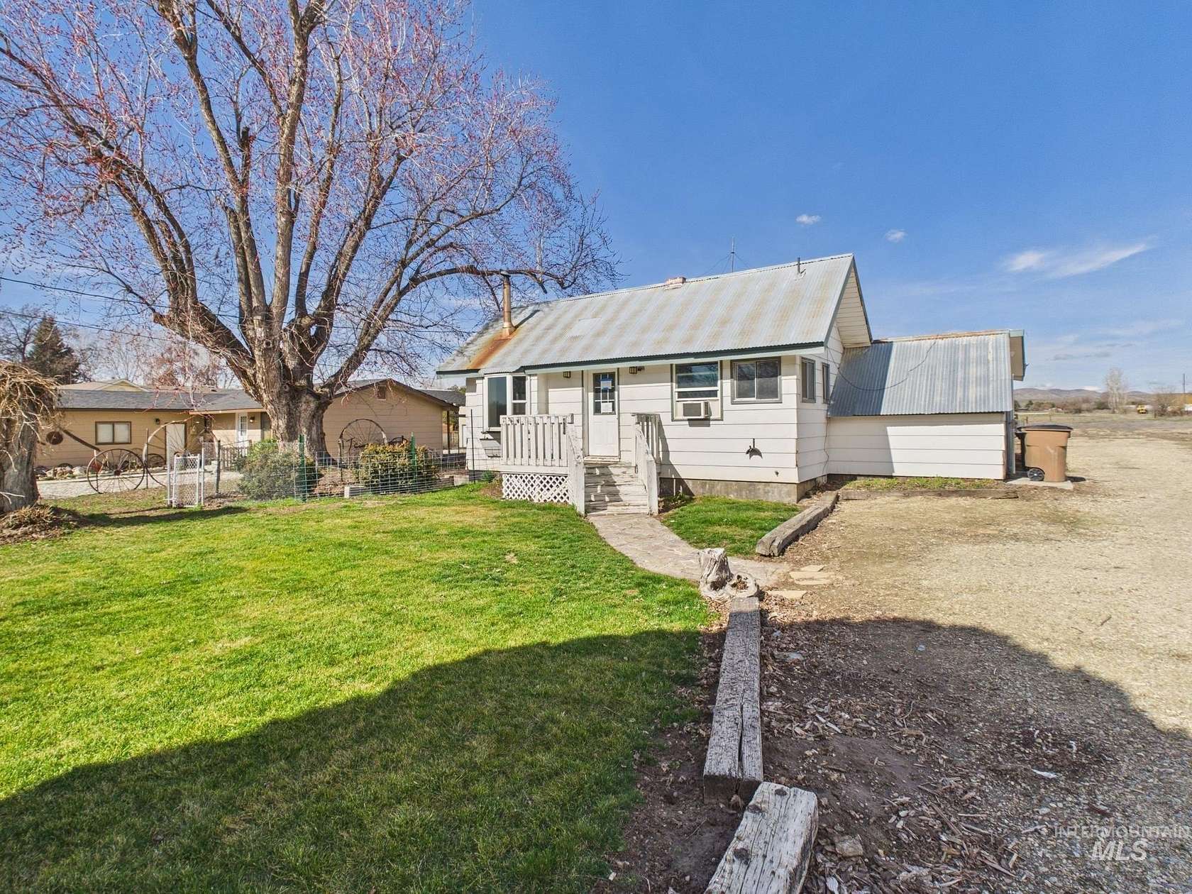 2 Acres of Land with Home for Sale in Emmett, Idaho