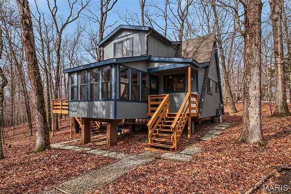 1.76 Acres of Land with Home for Sale in Innsbrook, Missouri