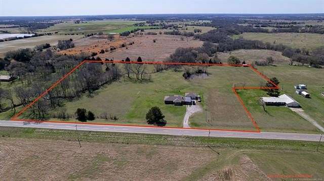 9 Acres of Land with Home for Sale in Durant, Oklahoma