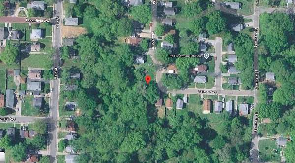 0.5 Acres of Residential Land for Sale in Alton, Illinois