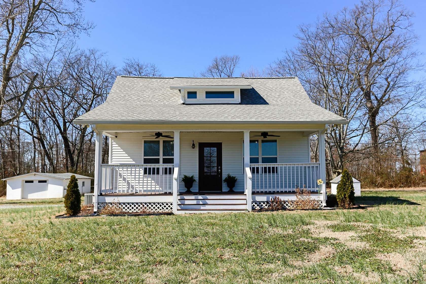 1.8 Acres of Land with Home for Sale in Springfield, Tennessee