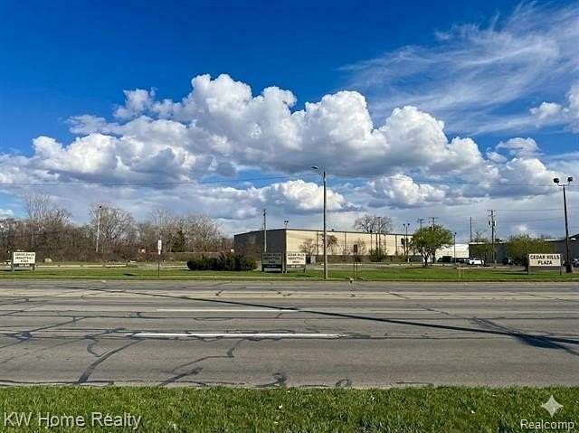1.53 Acres of Commercial Land for Sale in Warren, Michigan