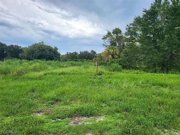 0.23 Acres of Residential Land for Sale in Lehigh Acres, Florida
