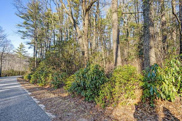 2.86 Acres of Residential Land for Sale in Highlands, North Carolina