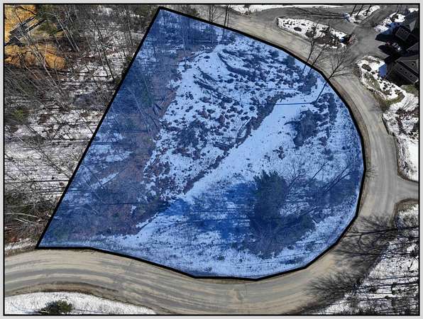 0.92 Acres of Residential Land for Sale in Plymouth, New Hampshire