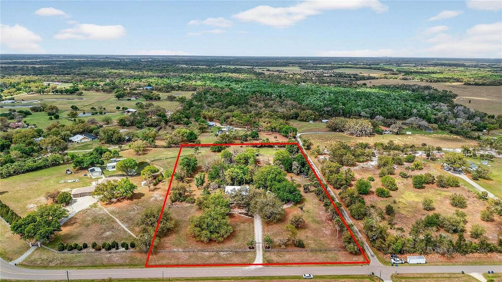 6 Acres of Land with Home for Sale in Sarasota, Florida