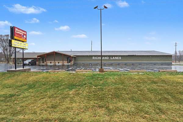 2.24 Acres of Improved Commercial Land for Sale in Richland, Michigan