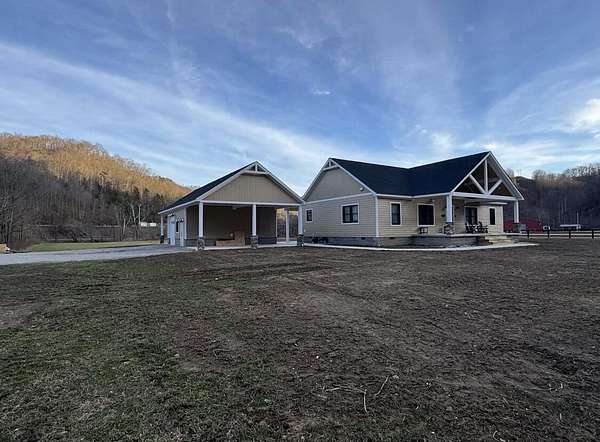 3 Acres of Land with Home for Sale in Printer, Kentucky