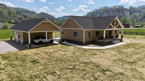 3 Acres of Land with Home for Sale in Printer, Kentucky