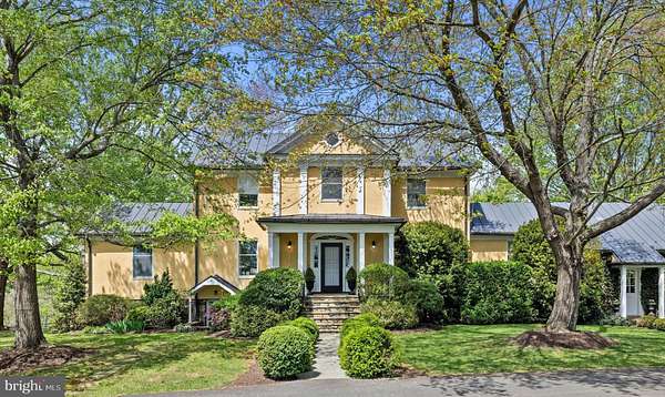 34.3 Acres of Land with Home for Sale in Marshall, Virginia