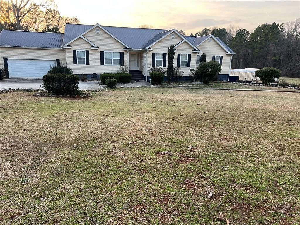 5 Acres of Land with Home for Sale in Calhoun Falls, South Carolina