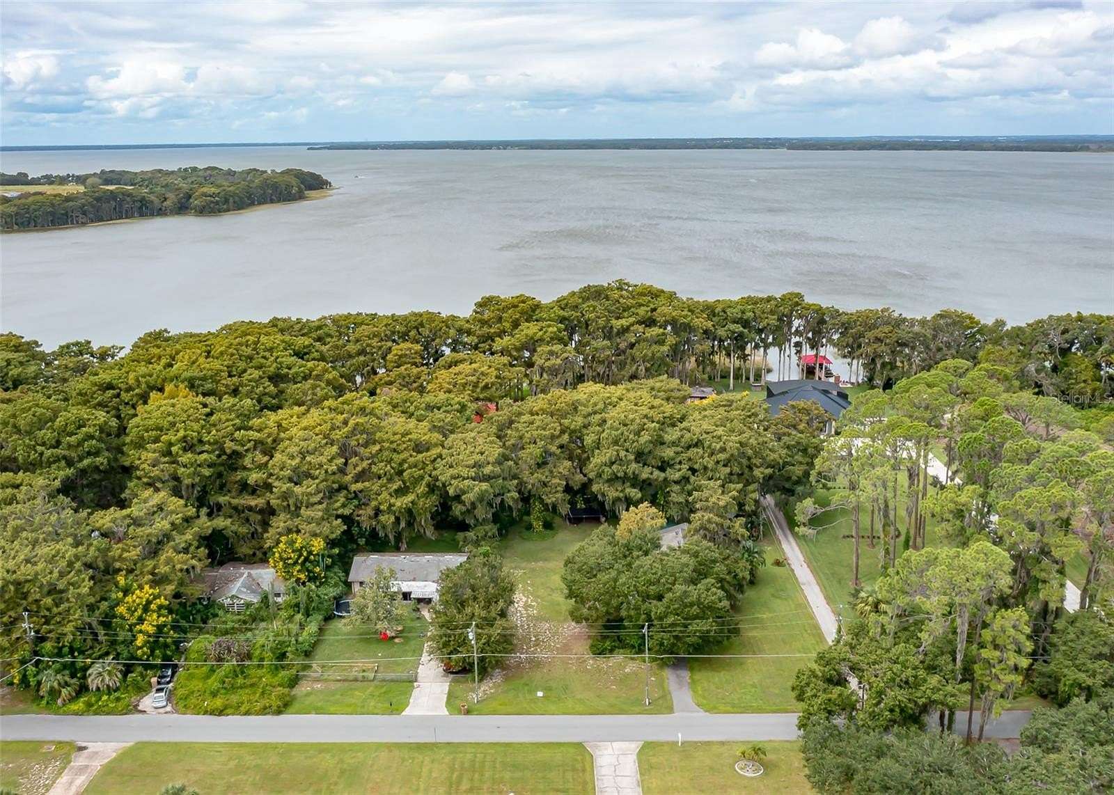 0.36 Acres of Residential Land for Sale in Tavares, Florida