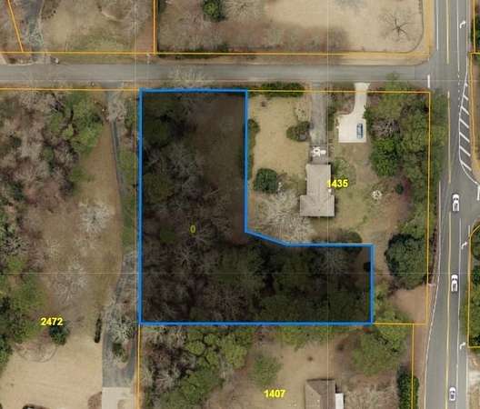0.93 Acres of Residential Land for Sale in Marietta, Georgia