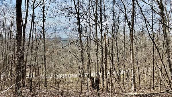 14 Acres of Recreational & Residential Land for Sale in Glouster, Ohio