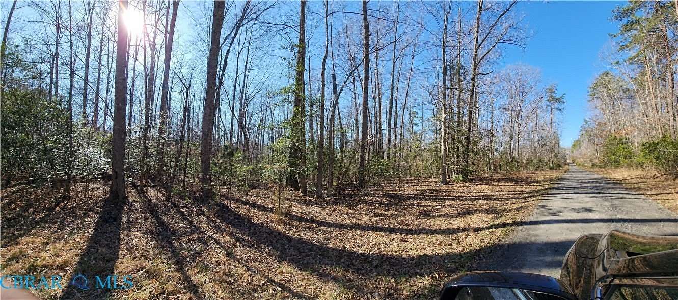 15 Acres of Land for Sale in Louisa, Virginia