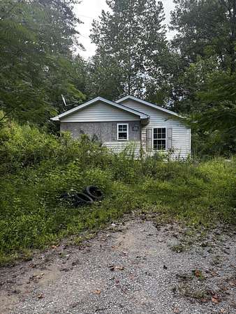 12 Acres of Land with Home for Sale in Hi Hat, Kentucky