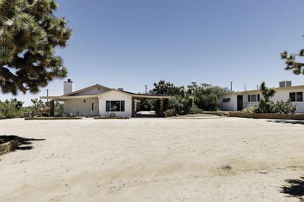 3 Acres of Land with Home for Sale in Yucca Valley, California