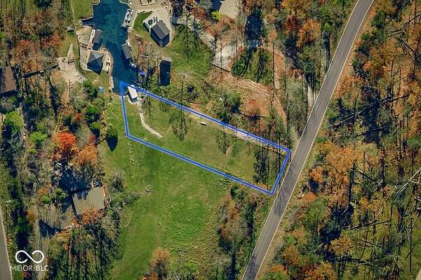 0.4 Acres of Residential Land for Sale in Columbus, Indiana