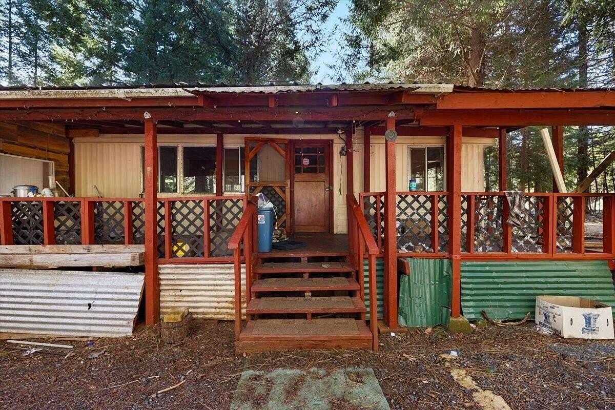 5 Acres of Land with Home for Sale in O'Brien, Oregon