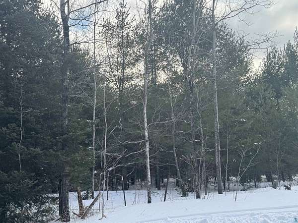 9 Acres of Residential Land for Sale in Duluth, Minnesota