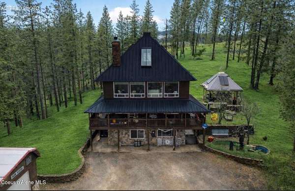 10 Acres of Land with Home for Sale in Pinehurst, Idaho