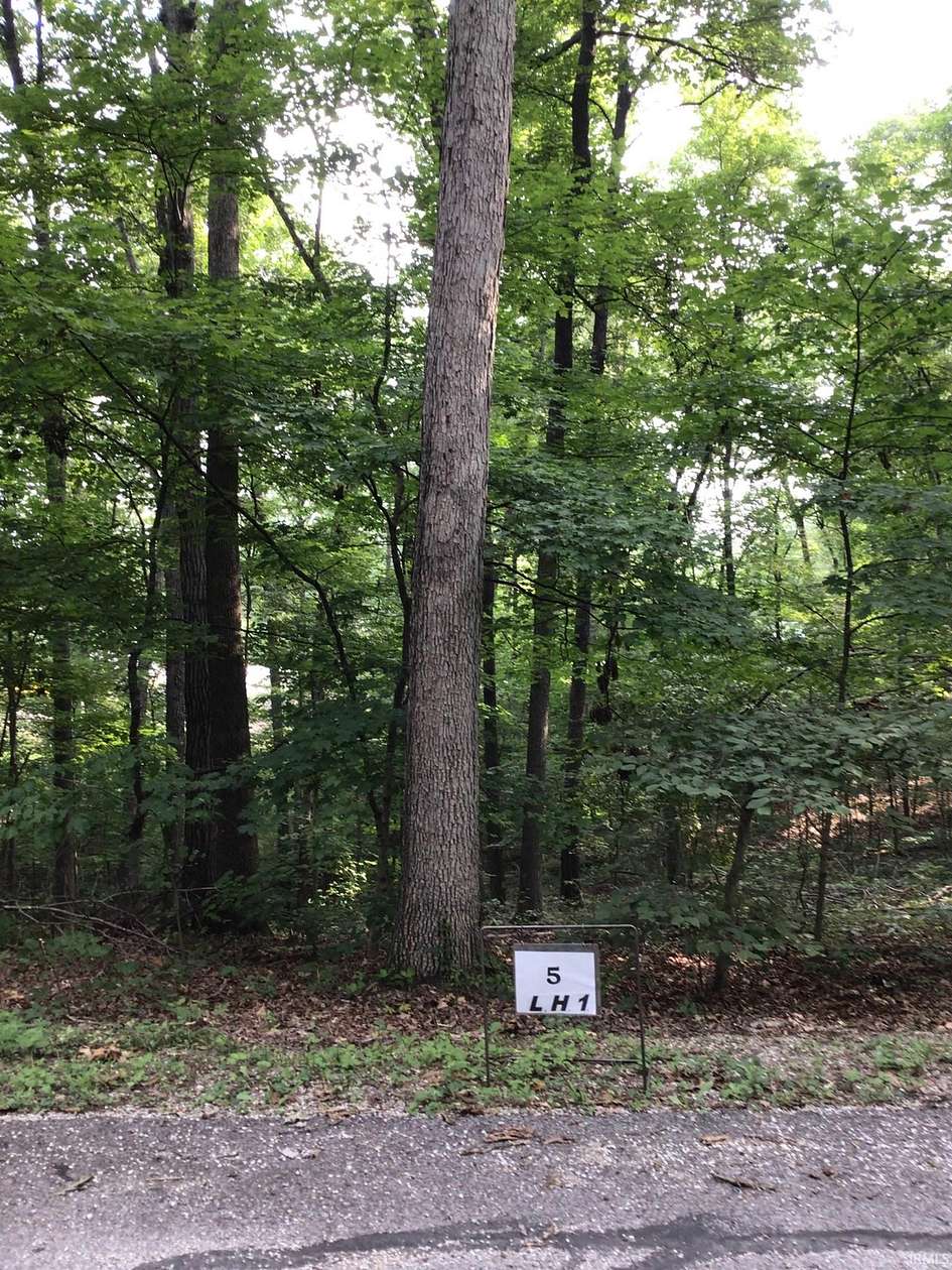 0.37 Acres of Residential Land for Sale in Huntingburg, Indiana