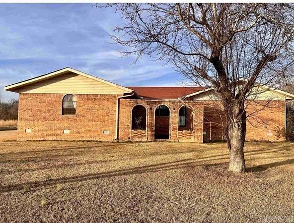 8 Acres of Land with Home for Sale in Beebe, Arkansas