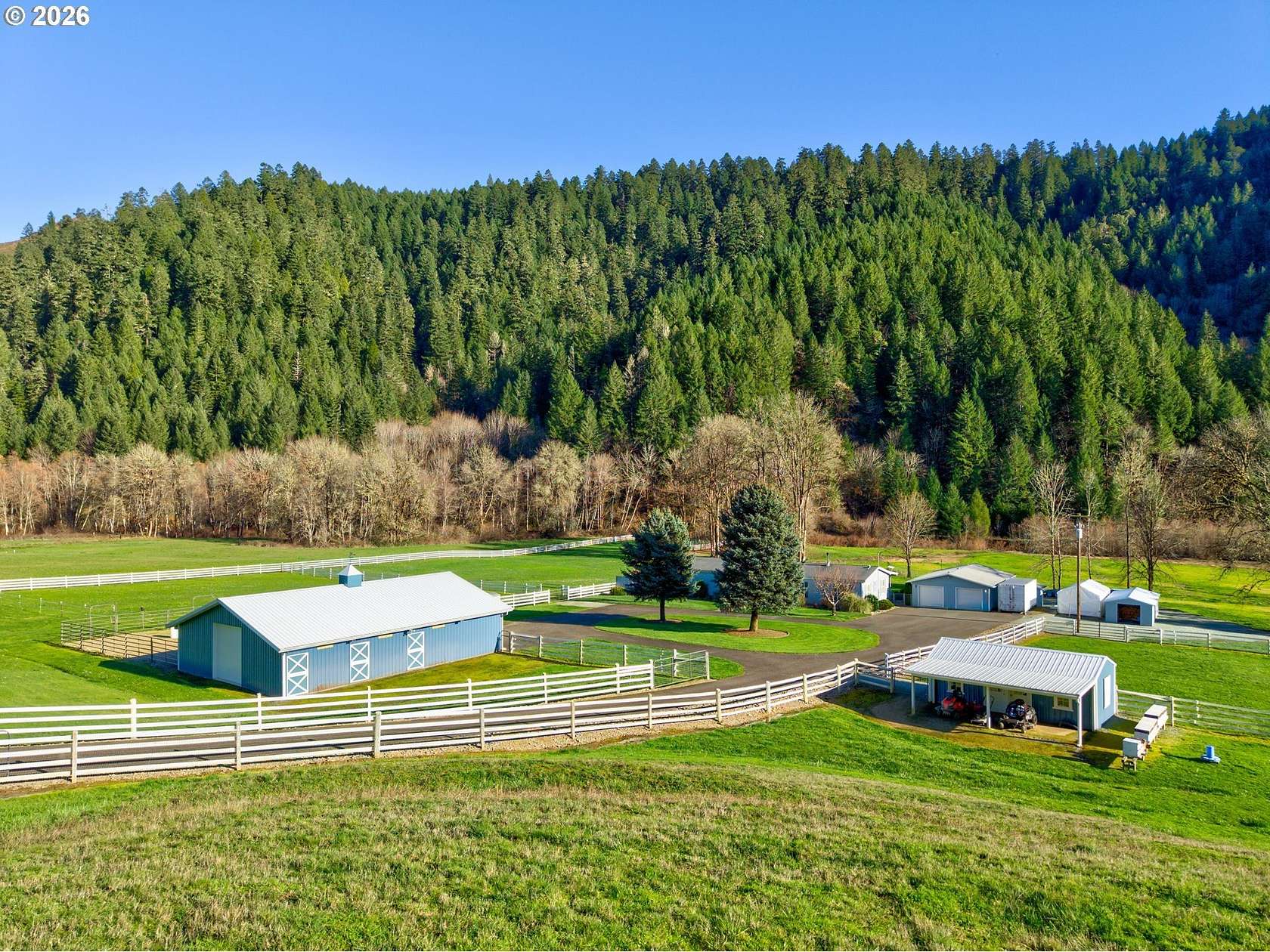 9.4 Acres of Land with Home for Sale in Myrtle Creek, Oregon