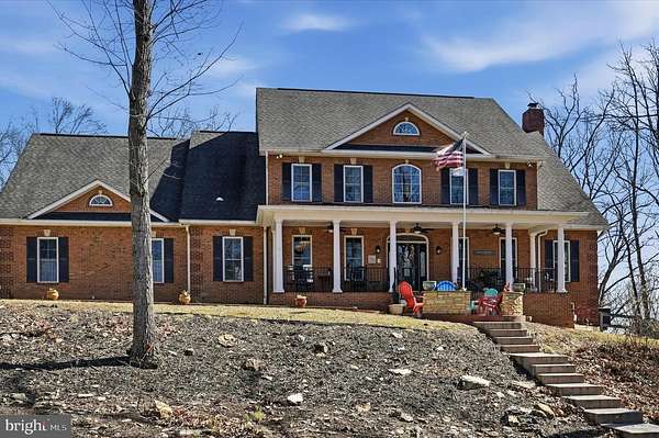 4.33 Acres of Land with Home for Sale in Leesburg, Virginia