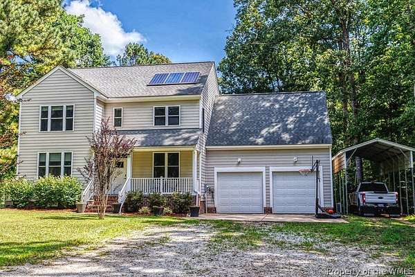 2.86 Acres of Land with Home for Sale in Village of Williamsburg, Virginia