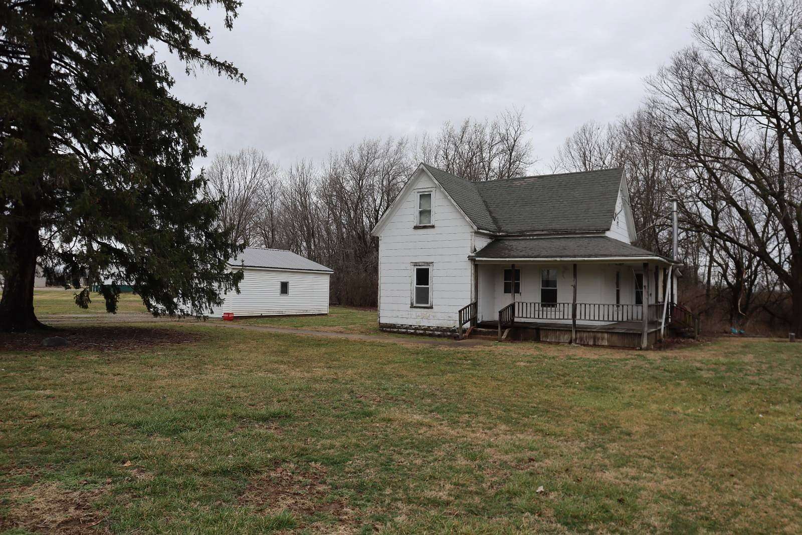 1.75 Acres of Land with Home for Auction in Washington Court House, Ohio
