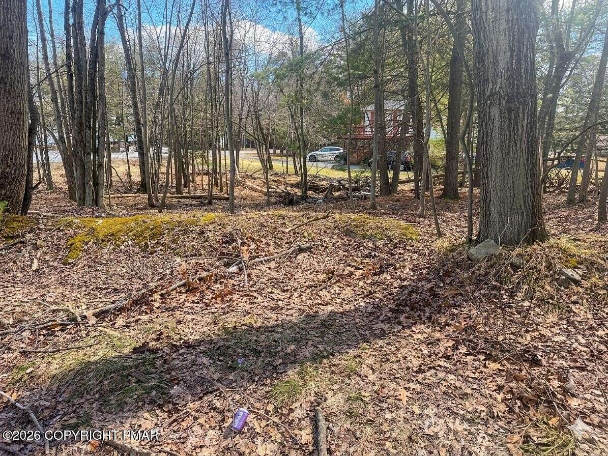 0.28 Acres of Residential Land for Sale in Pocono Summit, Pennsylvania