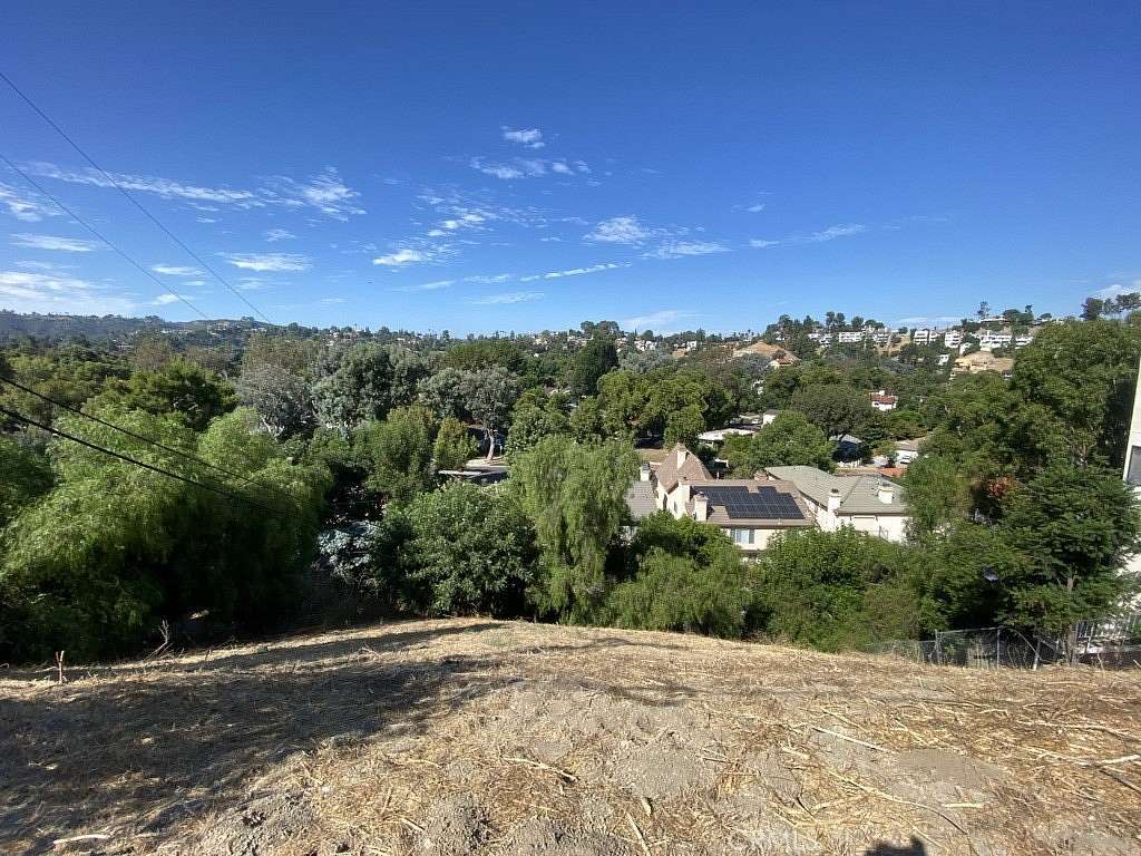 0.18 Acres of Residential Land for Sale in Woodland Hills, California