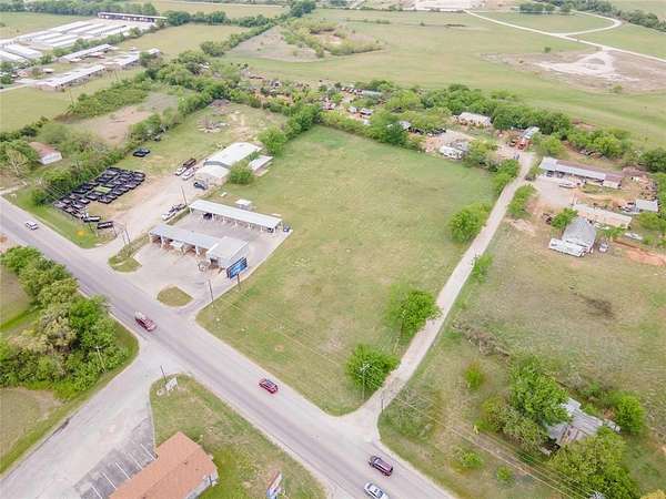 2.56 Acres of Commercial Land for Sale in Granbury, Texas