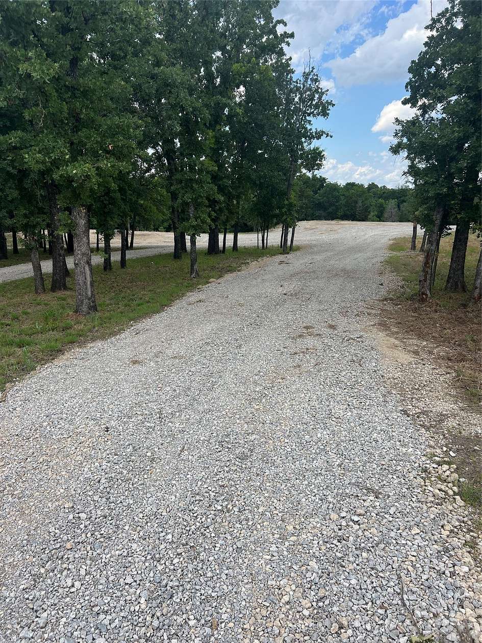 2 Acres of Residential Land for Sale in Weatherford, Texas