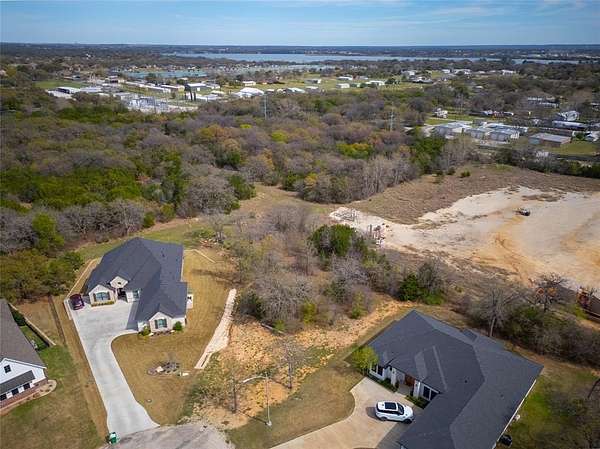 0.5 Acres of Residential Land for Sale in Granbury, Texas