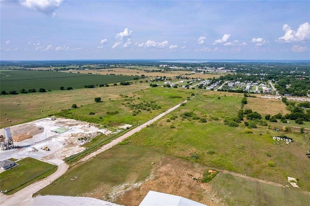 8.46 Acres of Residential Land for Sale in Whitney, Texas