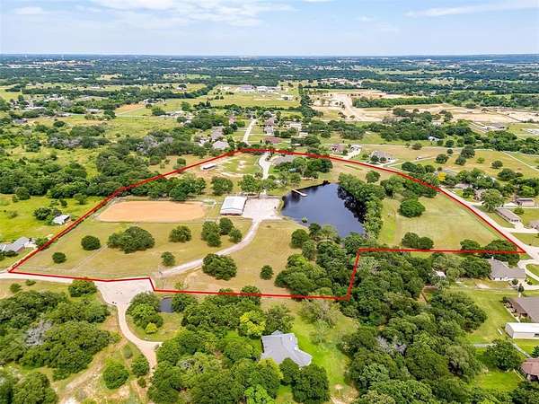 19 Acres of Land with Home for Sale in Weatherford, Texas