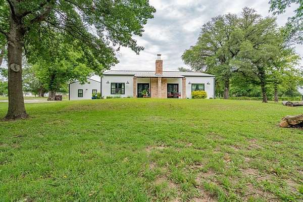 3 Acres of Land with Home for Sale in Decatur, Texas