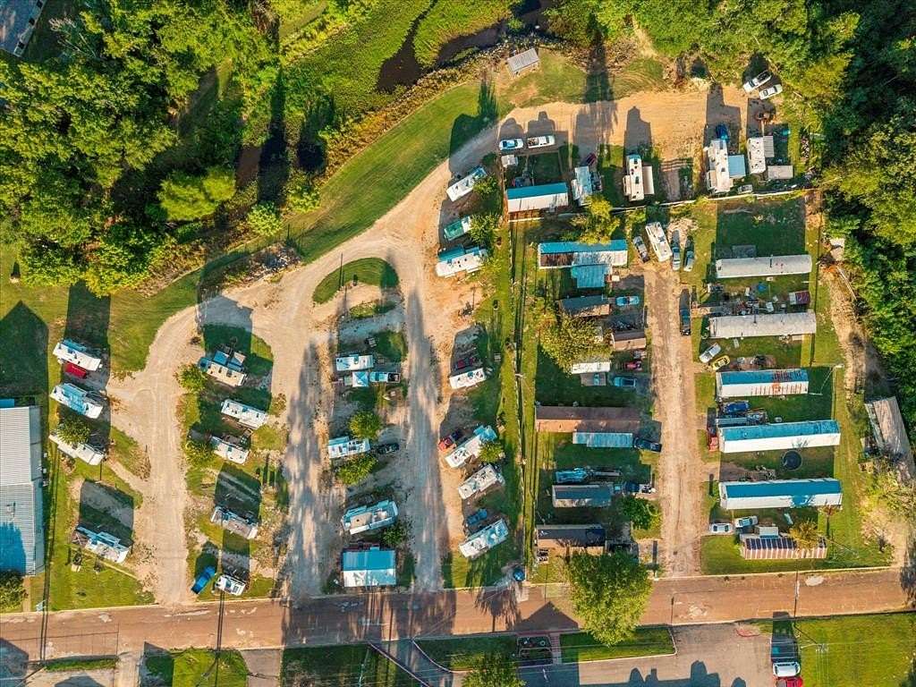 6.5 Acres of Commercial Land for Sale in Winnsboro, Texas