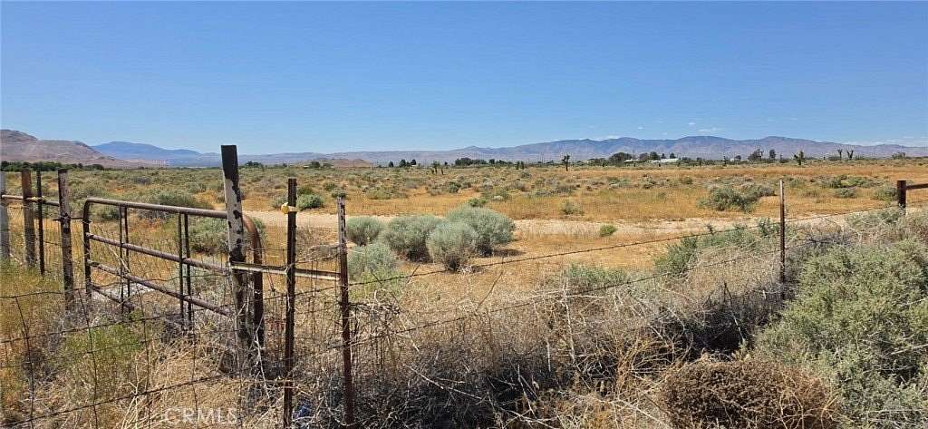 10.2 Acres of Land for Sale in Mojave, California