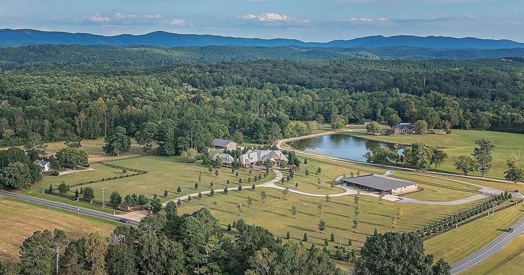 22 Acres of Land with Home for Sale in Rocky Face, Georgia