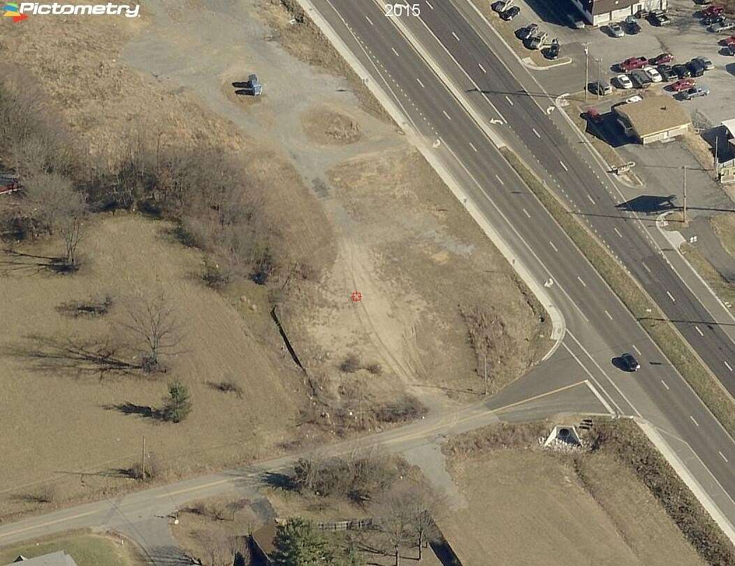 0.96 Acres of Commercial Land for Sale in Salem, Virginia