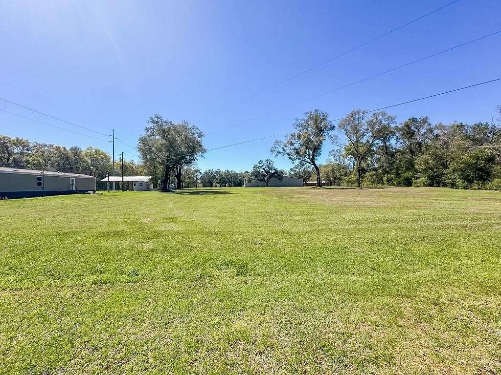 1.1 Acres of Residential Land for Sale in Geneva, Alabama