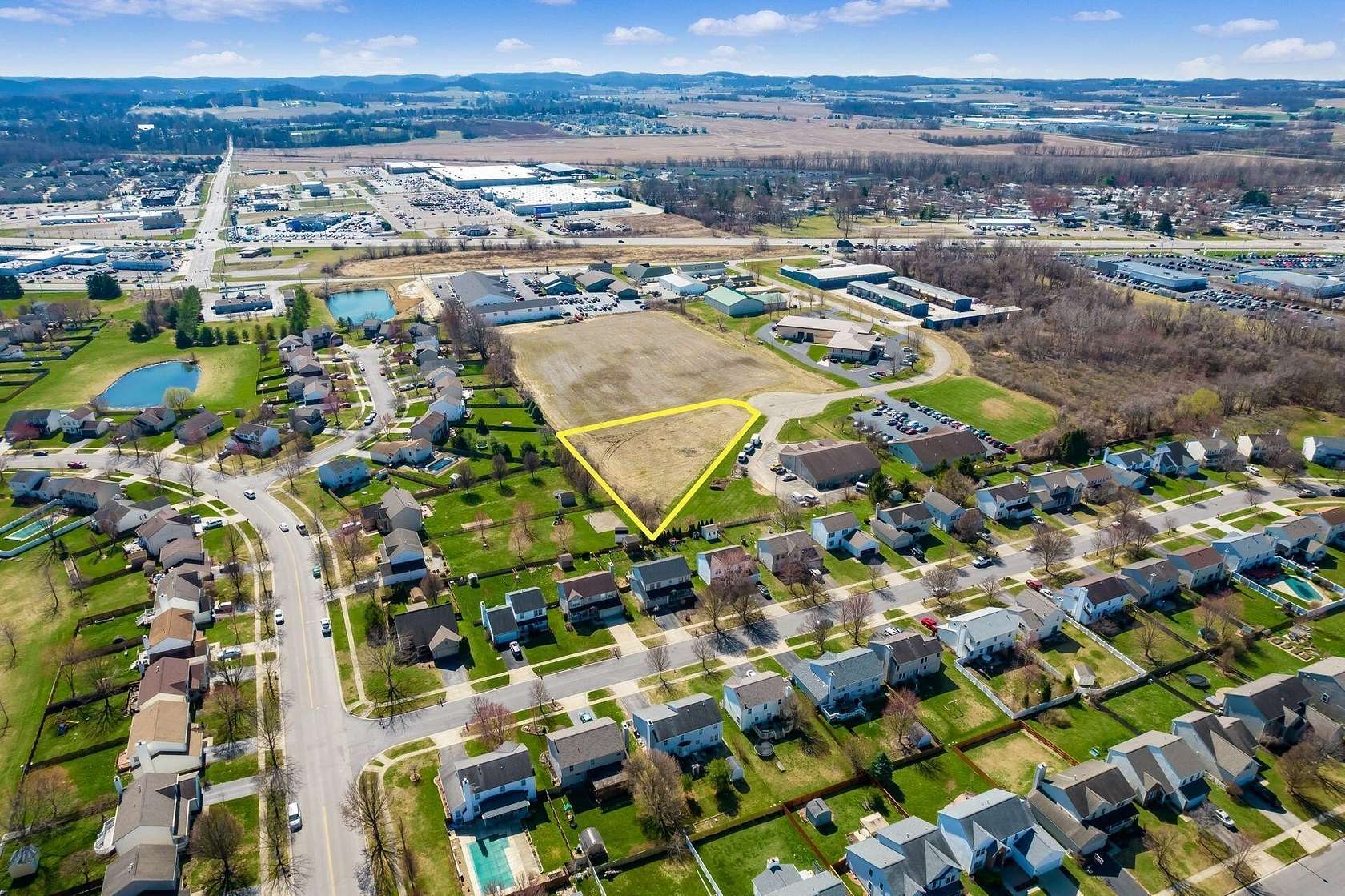 0.98 Acres of Mixed-Use Land for Sale in Lancaster, Ohio
