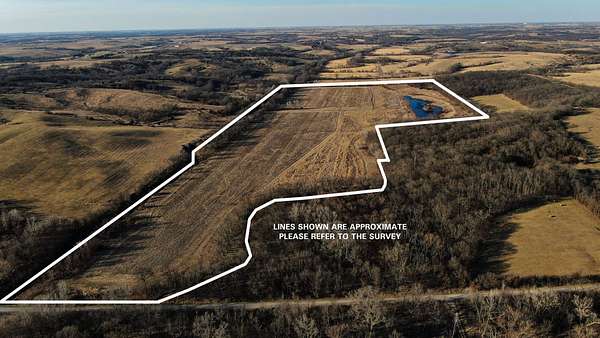 109 Acres of Land for Sale in Garden Grove, Iowa