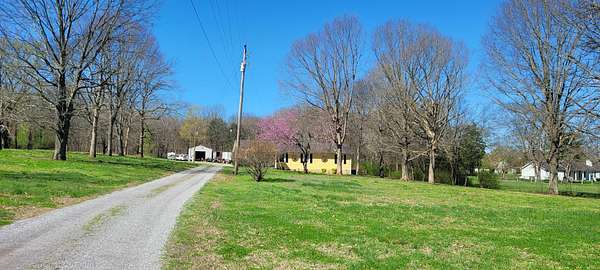 2.9 Acres of Mixed-Use Land for Sale in Murfreesboro, Tennessee