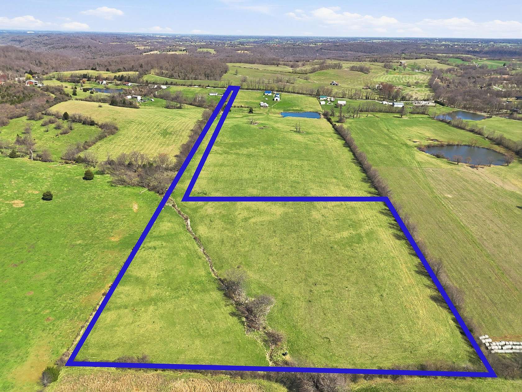 8.7 Acres of Residential Land for Sale in Lawrenceburg, Kentucky