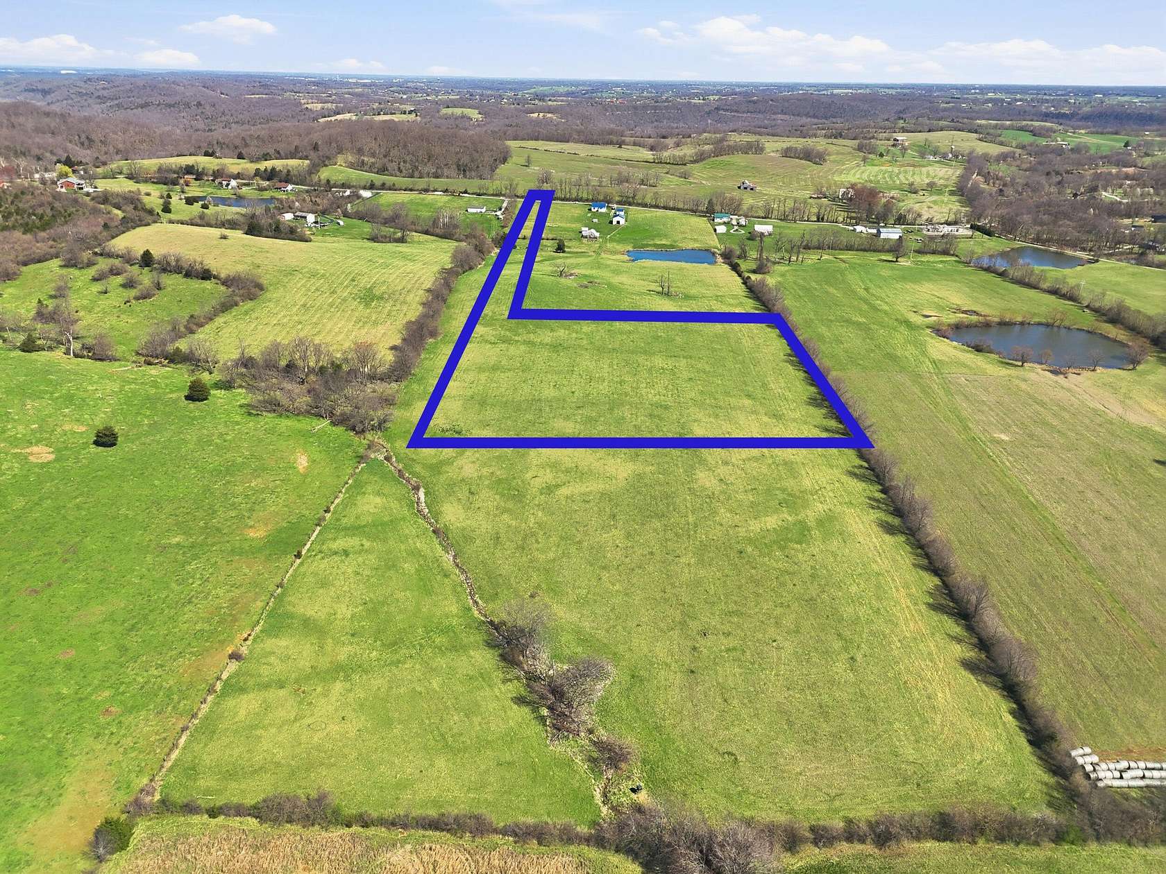 7.65 Acres of Land for Sale in Lawrenceburg, Kentucky